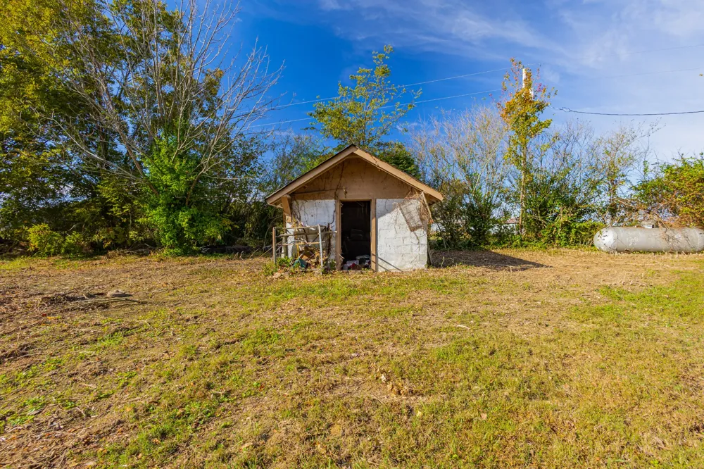 340 Yates Rd Hillsboro, TN 37342
