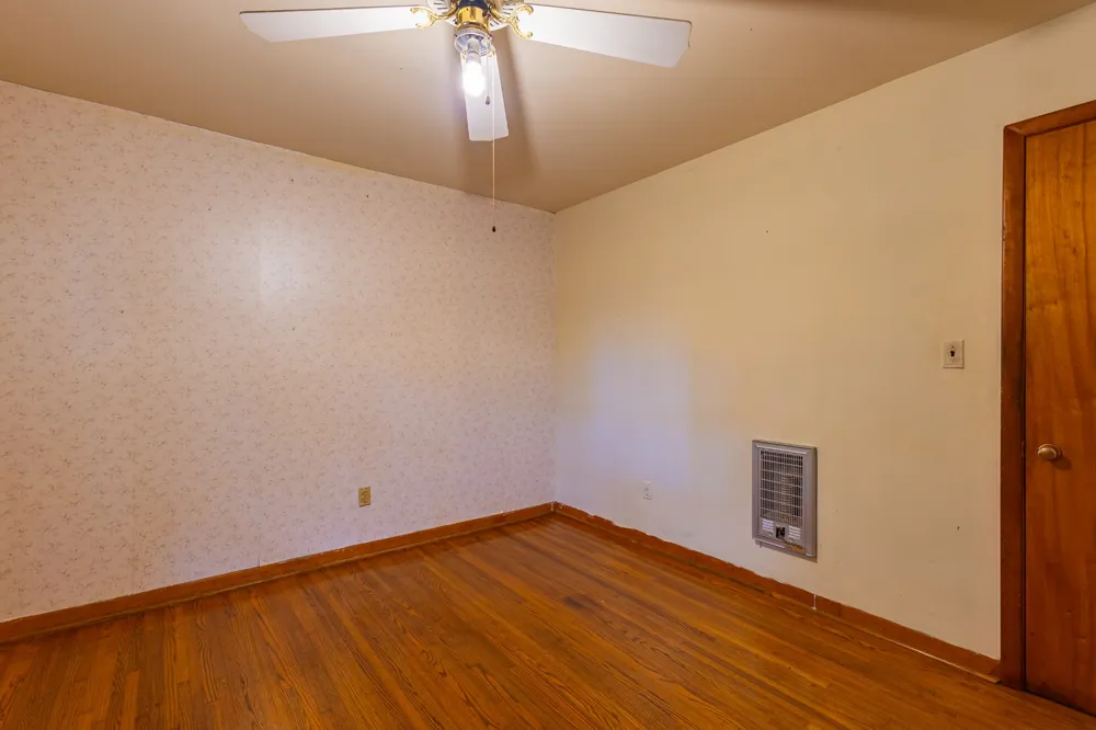 340 Yates Rd Hillsboro, TN 37342