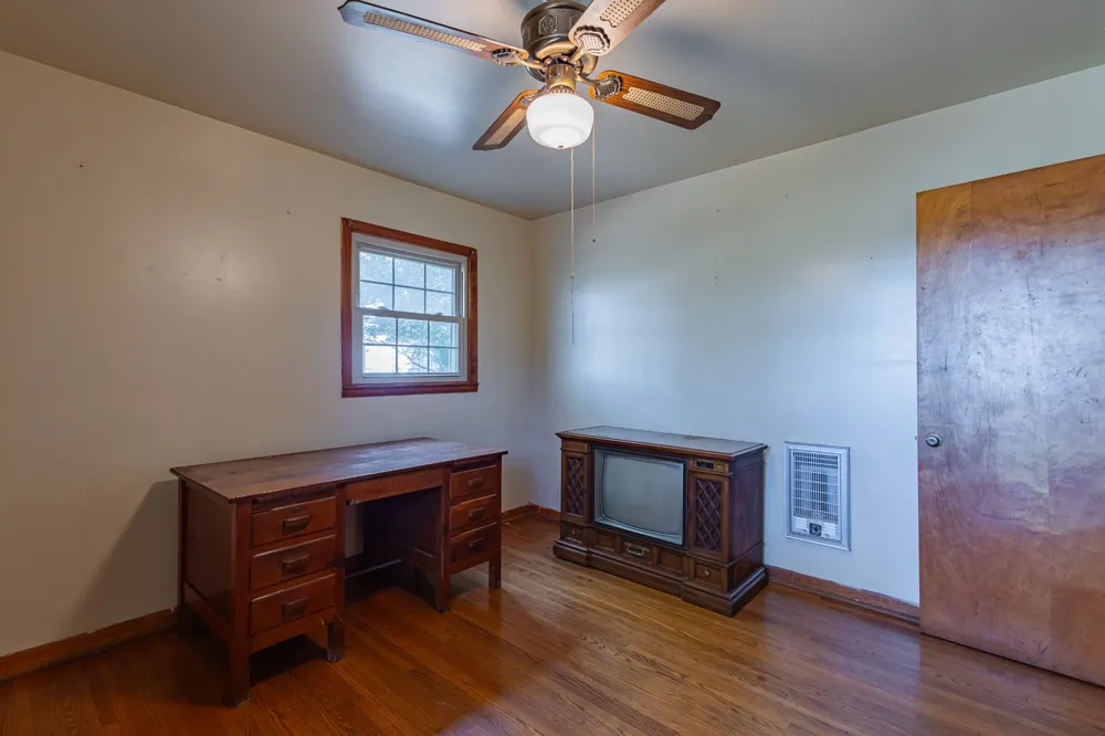 340 Yates Rd Hillsboro, TN 37342