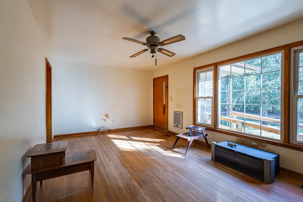 340 Yates Rd Hillsboro, TN 37342