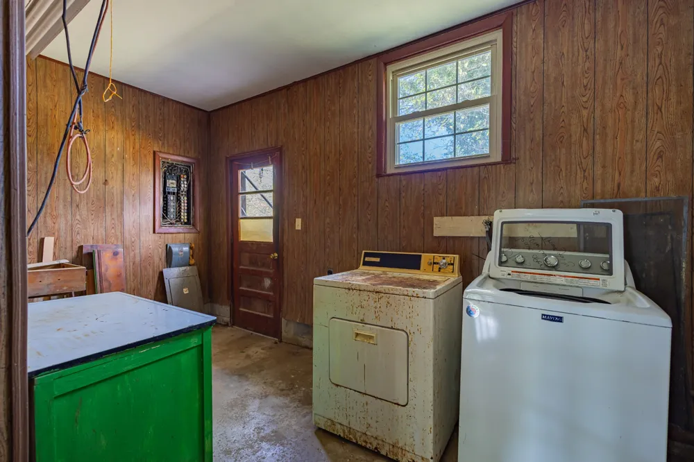 340 Yates Rd Hillsboro, TN 37342