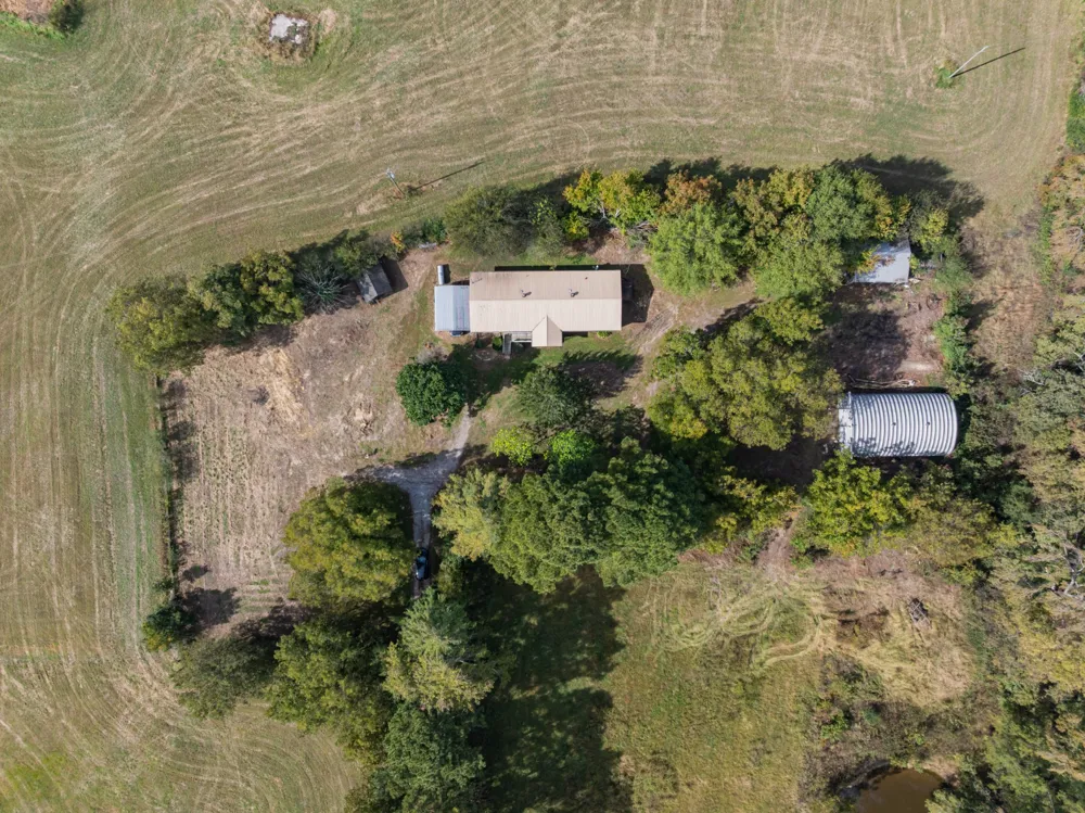 340 Yates Rd Hillsboro, TN 37342