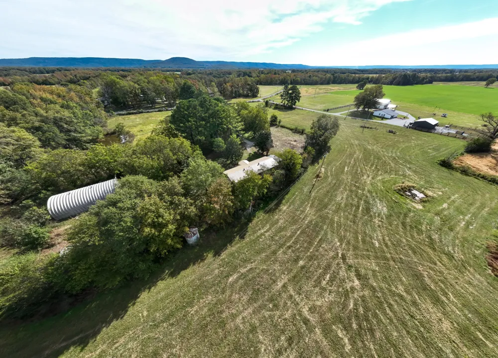 340 Yates Rd Hillsboro, TN 37342