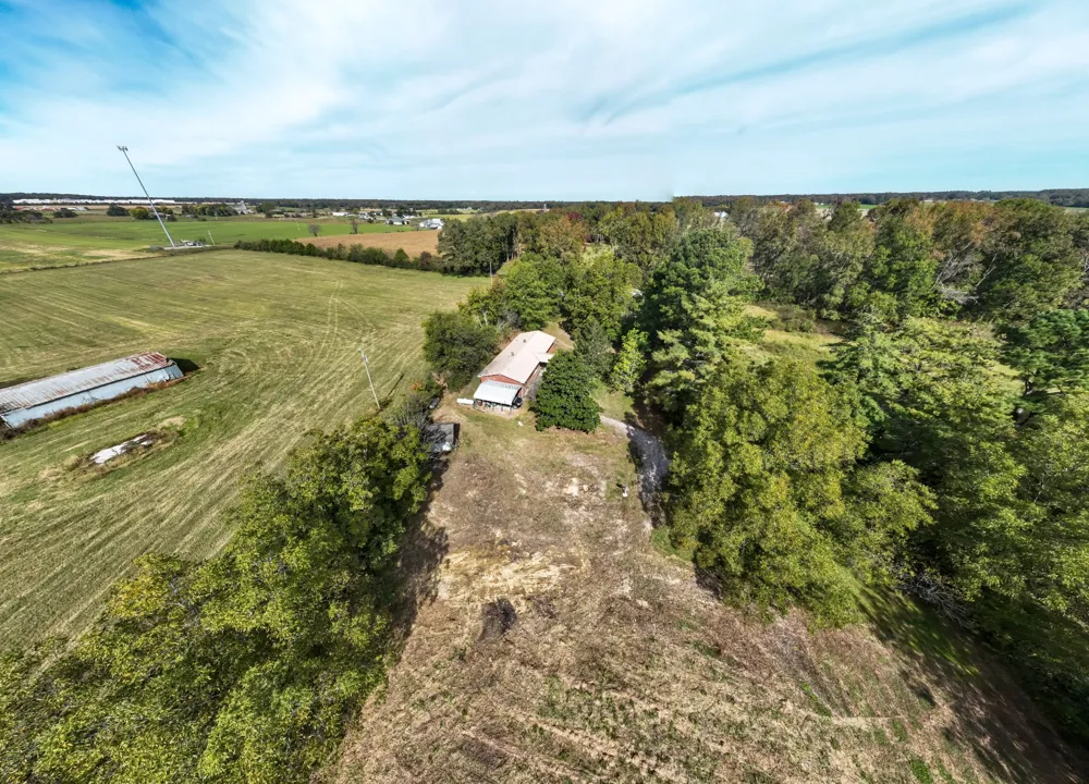 340 Yates Rd Hillsboro, TN 37342