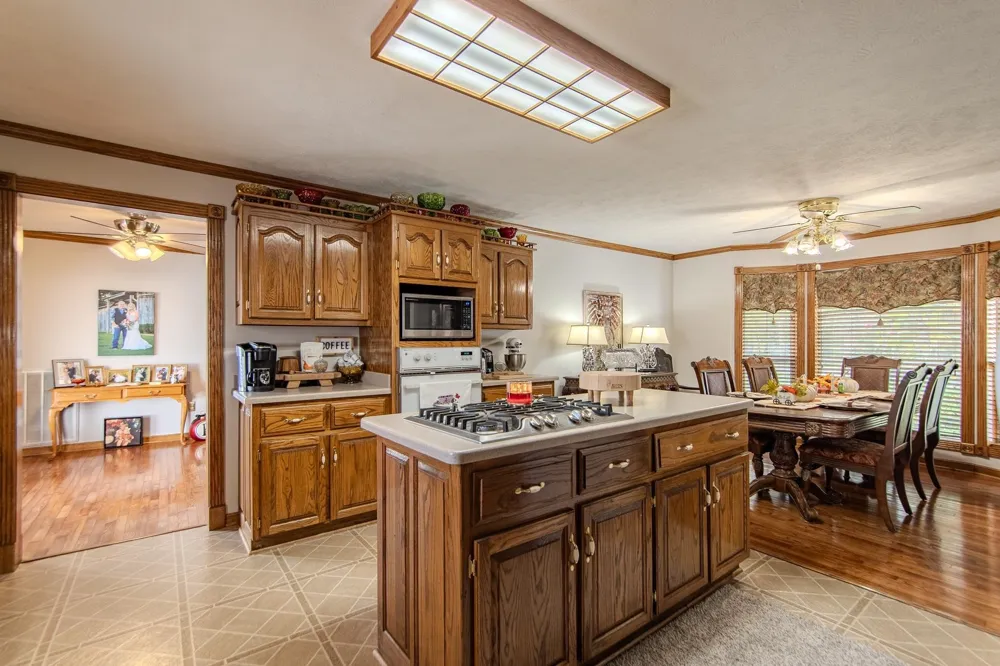 1075 Hwy 203 Savannah, TN 38372