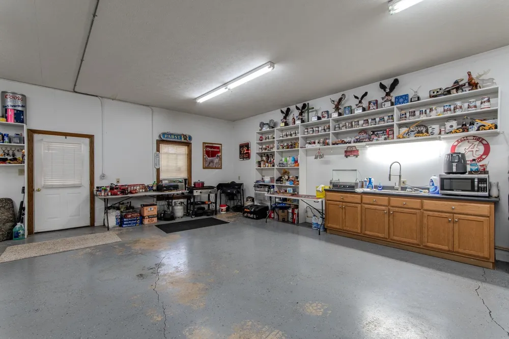 1075 Hwy 203 Savannah, TN 38372