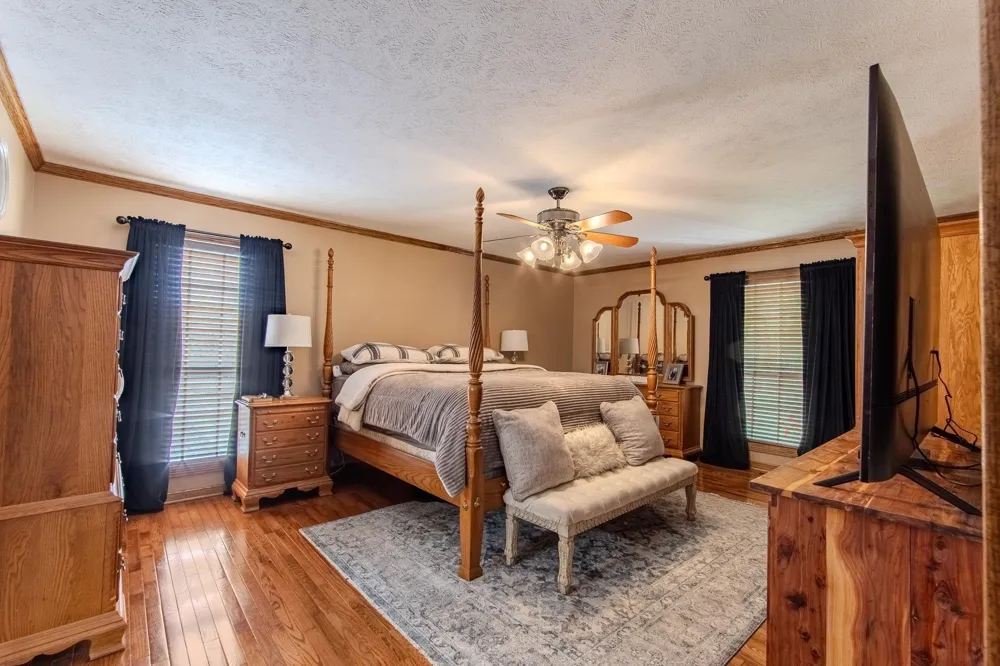 1075 Hwy 203 Savannah, TN 38372