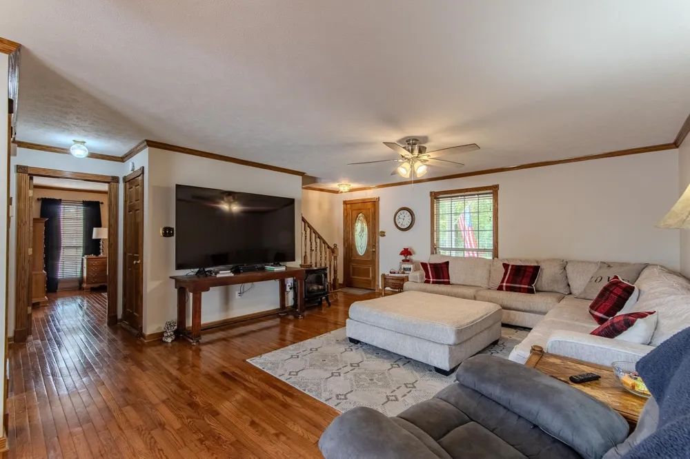 1075 Hwy 203 Savannah, TN 38372