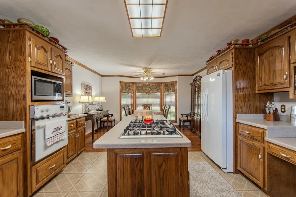 1075 Hwy 203 Savannah, TN 38372