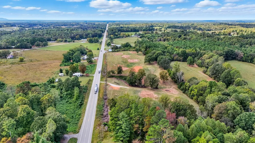 1 Smithville Hwy Sparta, TN 38583