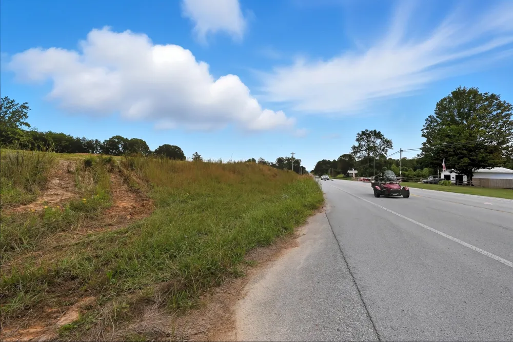 1 Smithville Hwy Sparta, TN 38583