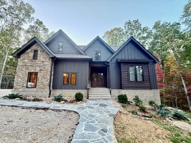 1863 Lake Louisa Loop