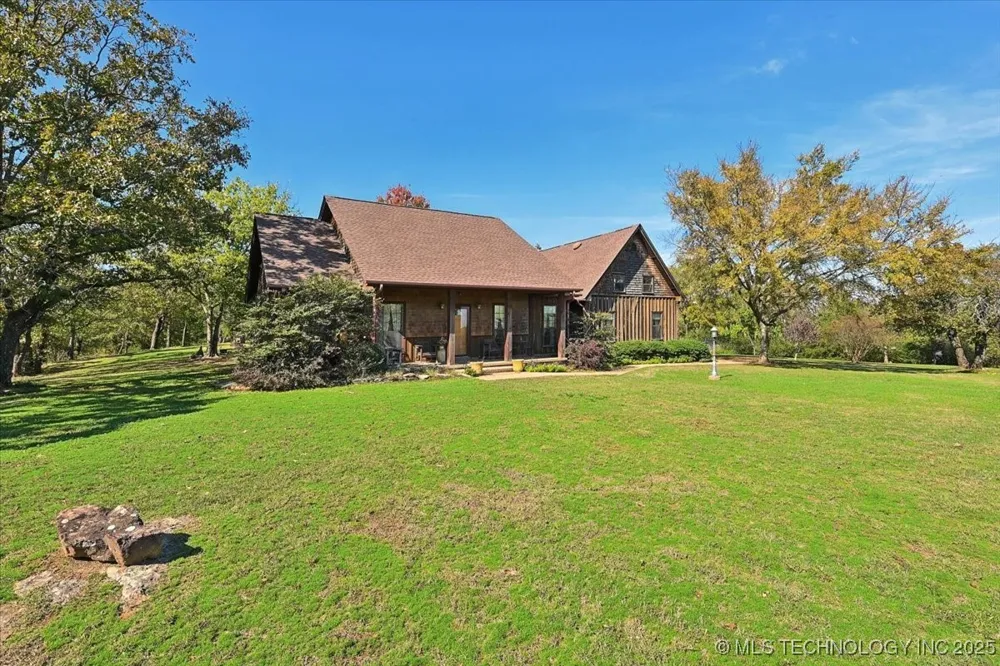 22217 US Hwy 59 Spiro, OK 74959