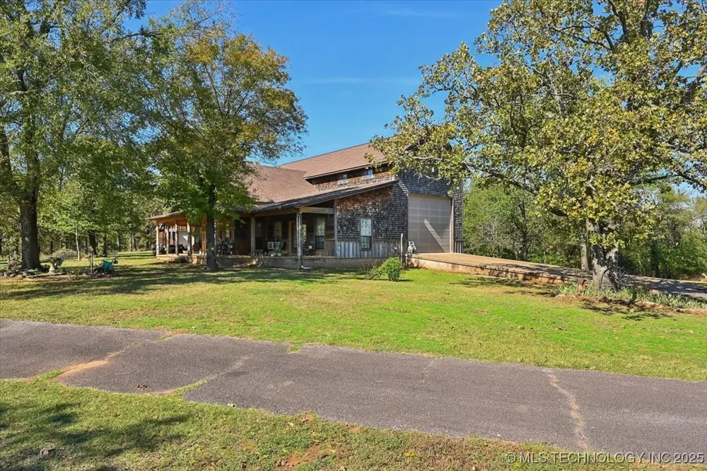 22217 US Hwy 59 Spiro, OK 74959