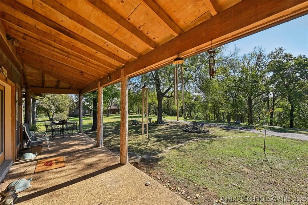 22217 US Hwy 59 Spiro, OK 74959
