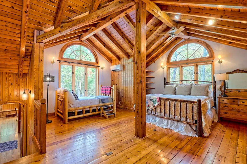 3147 Old Hwy 64 W Warne, NC 28909
