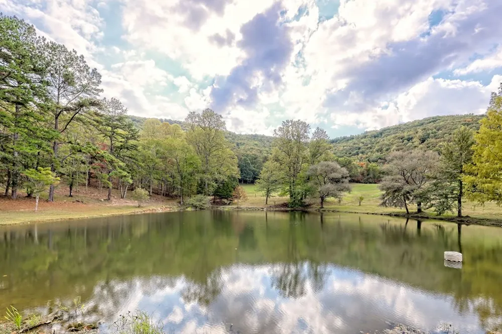3147 Old Hwy 64 W Warne, NC 28909
