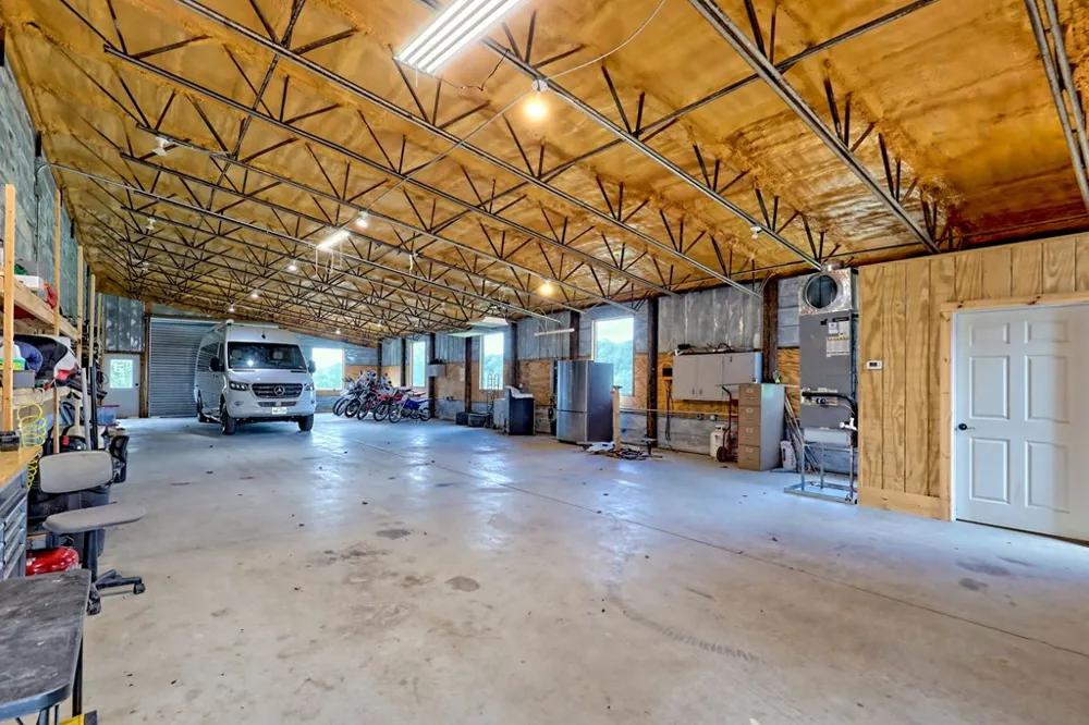 3147 Old Hwy 64 W Warne, NC 28909