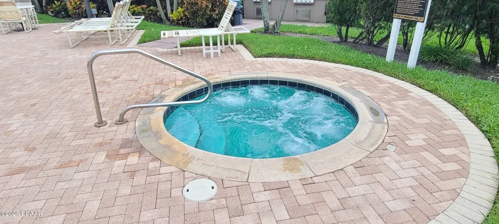 940 Village Trail #3-205 Port Orange, FL 32127