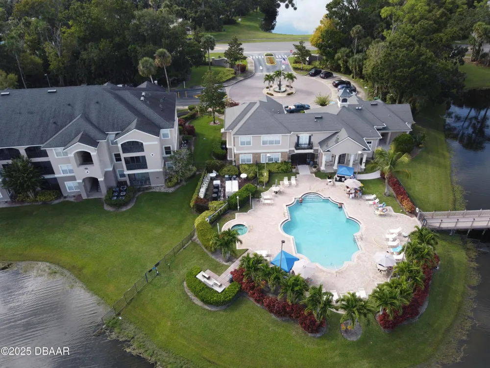940 Village Trail #3-205 Port Orange, FL 32127