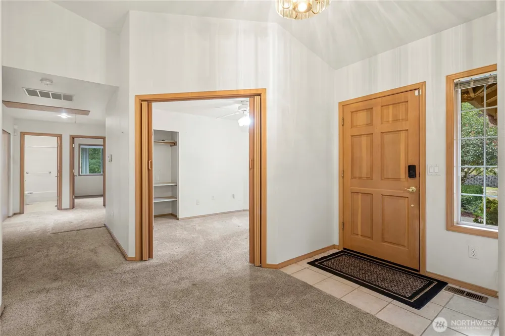 21103 16th Street E Lake Tapps, WA 98391