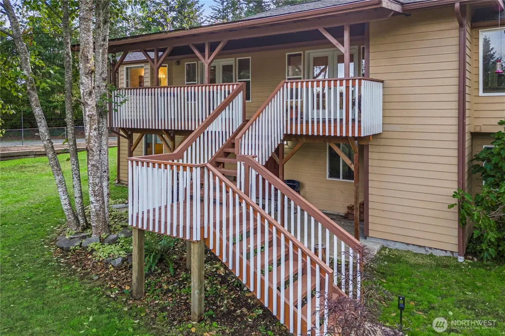 21103 16th Street E Lake Tapps, WA 98391