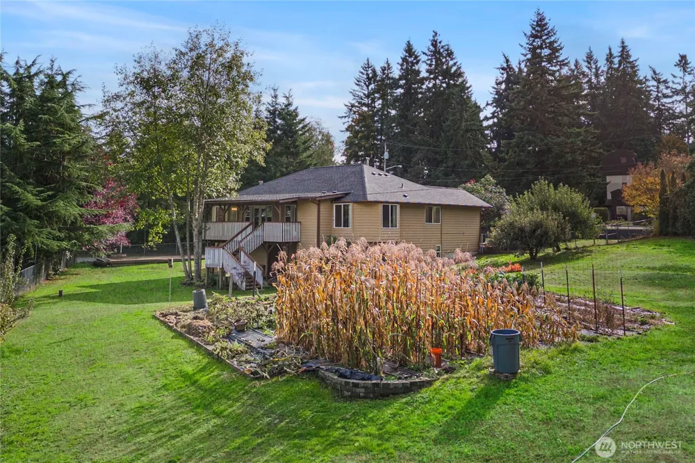 21103 16th Street E Lake Tapps, WA 98391