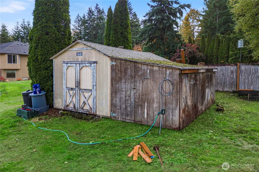 21103 16th Street E Lake Tapps, WA 98391
