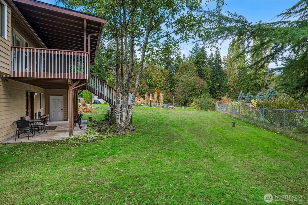 21103 16th Street E Lake Tapps, WA 98391