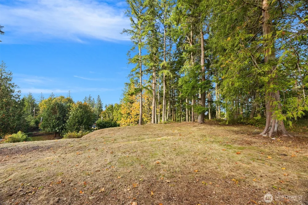 34464 Bridge View Drive NE Kingston, WA 98346