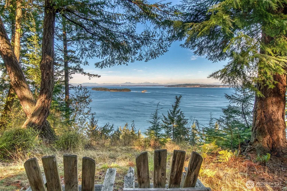 212 Eagle Lake Lane Orcas Island, WA 98280