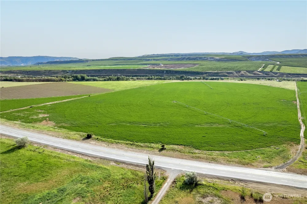27061 Highway 97 Okanogan, WA 98840