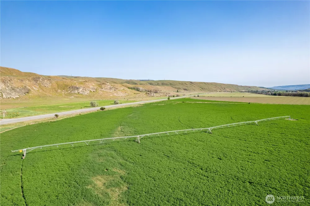 27061 Highway 97 Okanogan, WA 98840