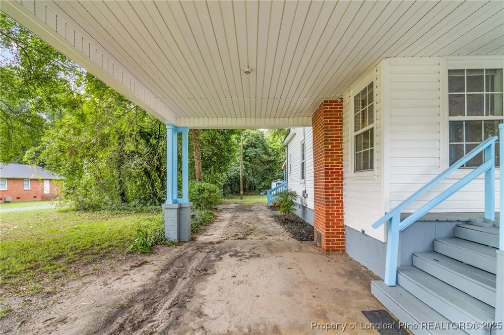 402 S Morro Street Fairmont, NC 28340
