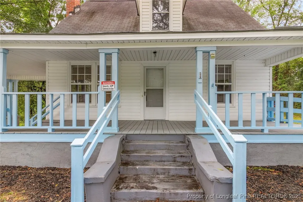 402 S Morro Street Fairmont, NC 28340