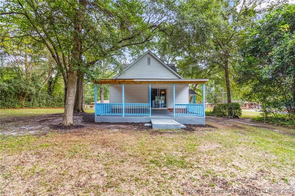 402 S Morro Street Fairmont, NC 28340