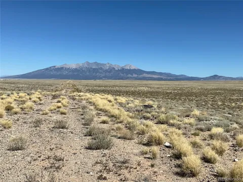 Lot 10 12th St.