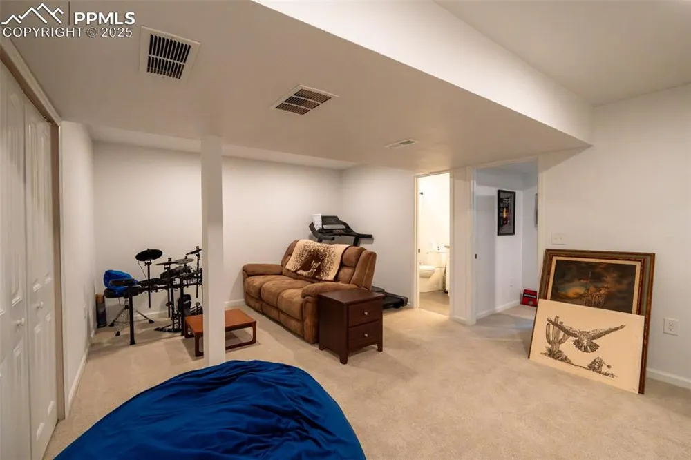 15619 Kitchener Way Monument, CO 80132