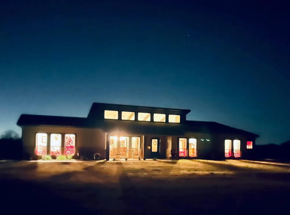 812 Mckenzie Road Tioga, TX 76271