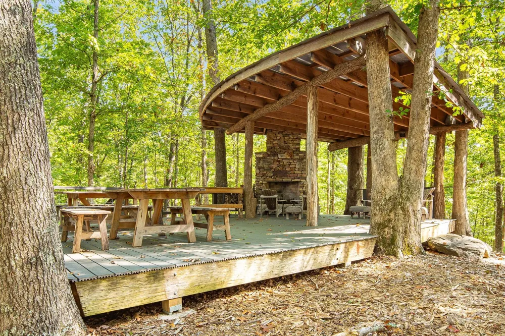 111 Wild Turkey Loop Marshall, NC 28753