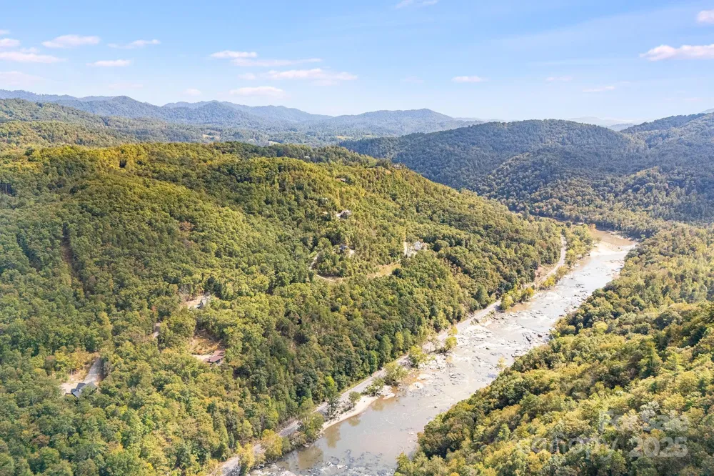 111 Wild Turkey Loop Marshall, NC 28753