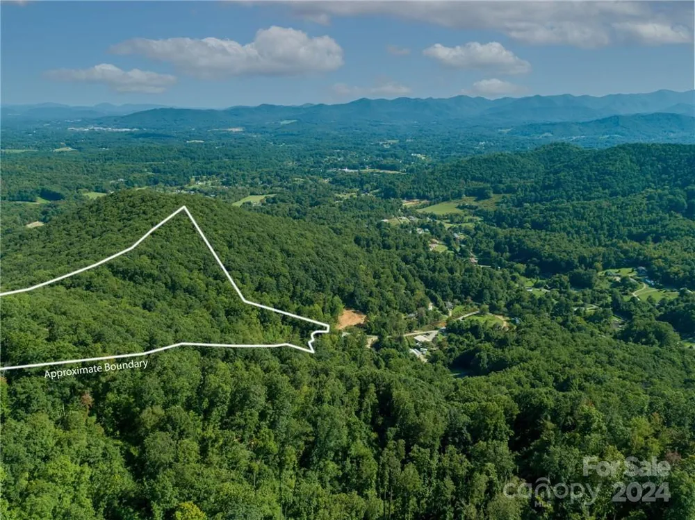 58 Grooms Road Candler, NC 28715