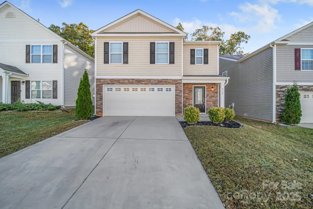 3120 Green Apple Drive Dallas, NC 28034