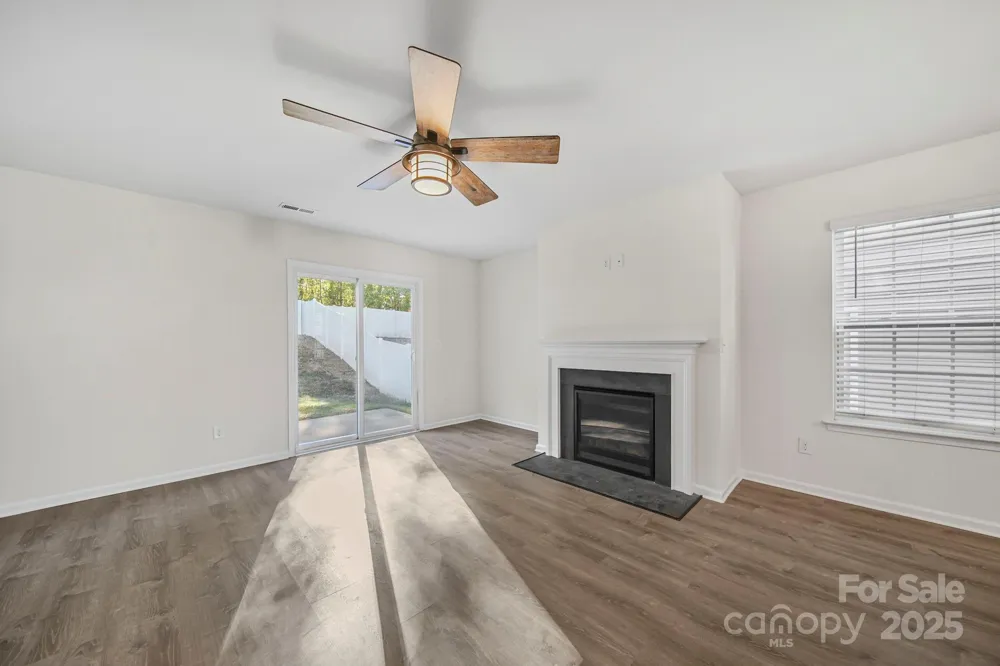 3120 Green Apple Drive Dallas, NC 28034