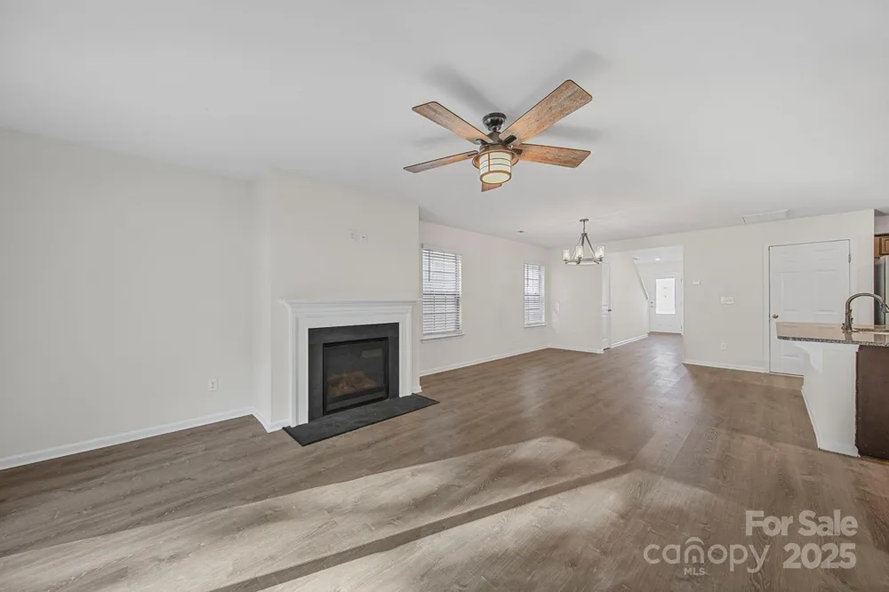 3120 Green Apple Drive Dallas, NC 28034