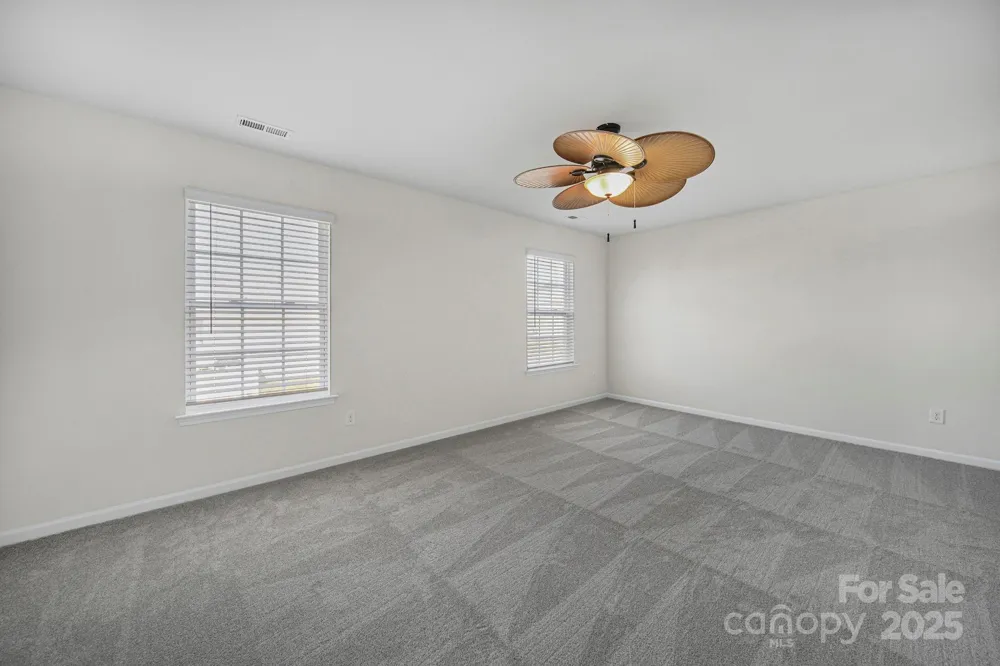 3120 Green Apple Drive Dallas, NC 28034