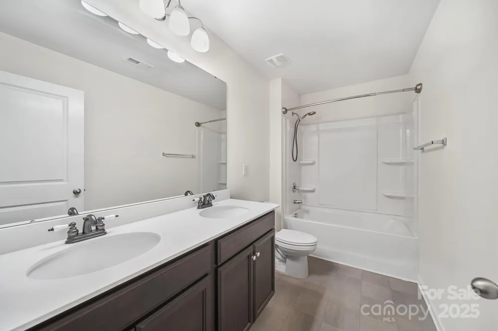 3120 Green Apple Drive Dallas, NC 28034