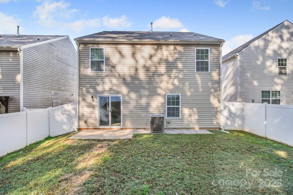 3120 Green Apple Drive Dallas, NC 28034