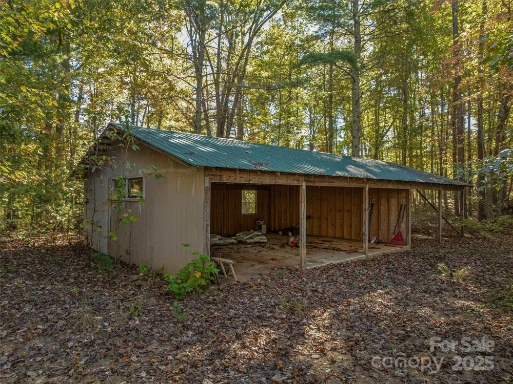 99999 Meadows Town Road Marshall, NC 28753