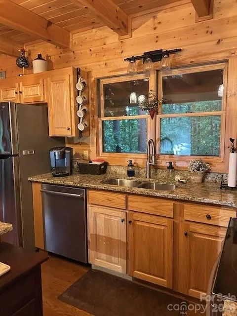 106 Lake Terrace Drive Nebo, NC 28761